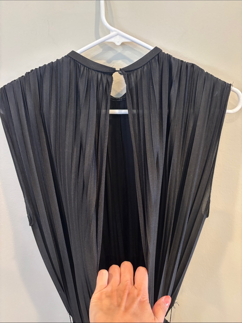 Zara Black Pleated Wide-Leg Jumpsuit with Tie Waist - Picture 3 of 4